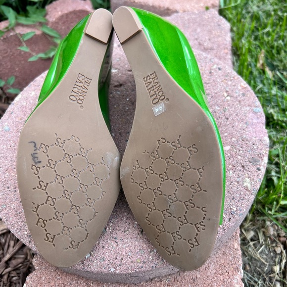 Franco Sarto Green Patent Wedge Heels - Picture 6 of 7